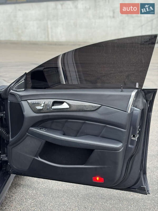Седан Mercedes-Benz CLS-Class 2014 в Киеве
