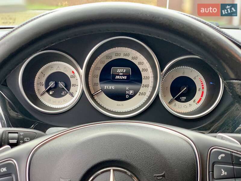 Универсал Mercedes-Benz CLS-Class 2014 в Виноградове фото 31 Универсал Mercedes-Benz CLS-Class 2014 в Виноградове