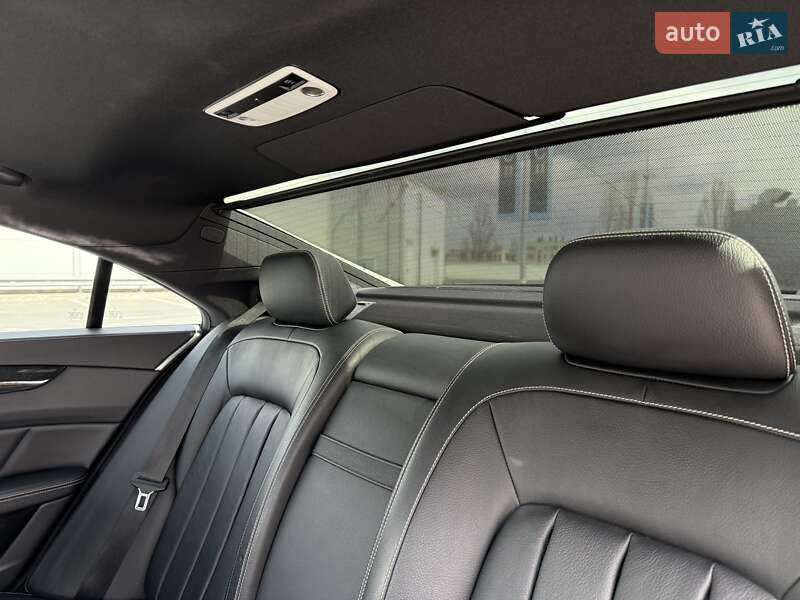Седан Mercedes-Benz CLS-Class 2016 в Киеве