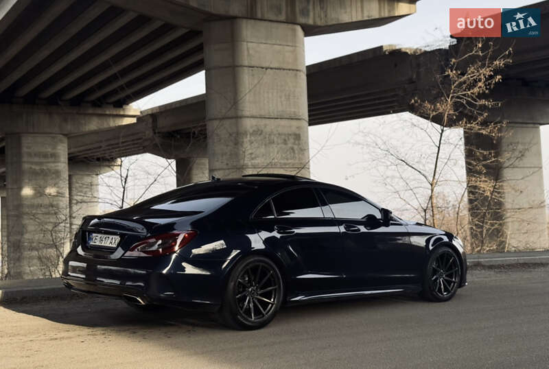 Седан Mercedes-Benz CLS-Class 2015 в Дніпрі