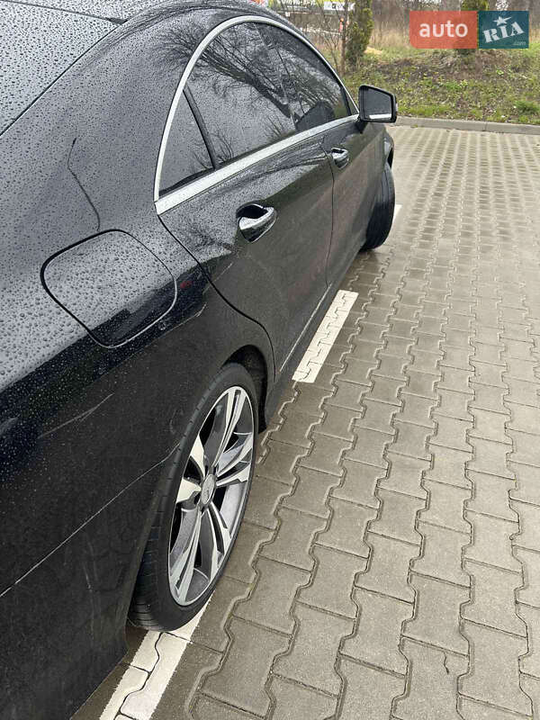 Седан Mercedes-Benz CLS-Class 2016 в Тернополі