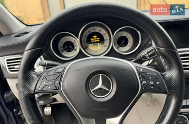 Седан Mercedes-Benz CLS-Class 2012 в 