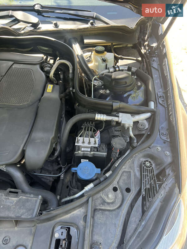 Седан Mercedes-Benz CLS-Class 2013 в Харкові фото 12 Седан Mercedes-Benz CLS-Class 2013 в Харкові