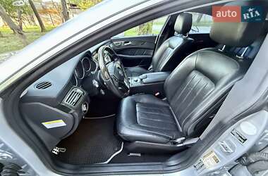 Седан Mercedes-Benz CLS-Class 2012 в 