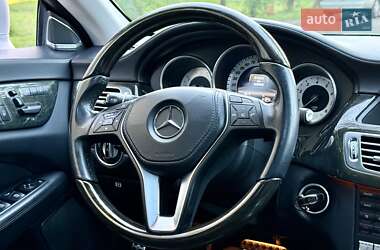 Седан Mercedes-Benz CLS-Class 2012 в 
