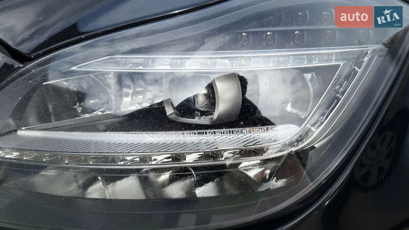 Седан Mercedes-Benz CLS-Class 2012 в Черновцах