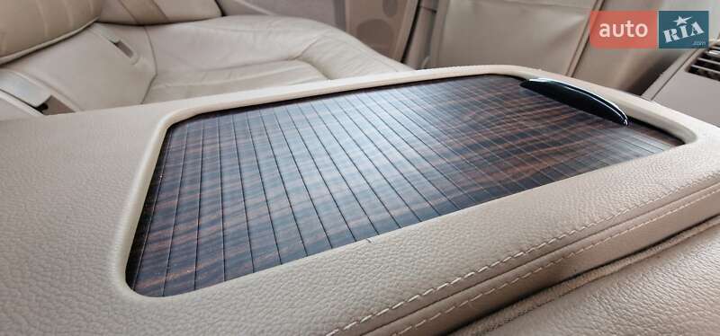 Седан Mercedes-Benz CLS-Class 2012 в Львове