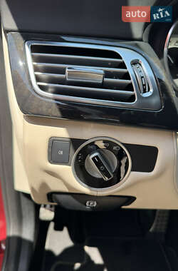 Седан Mercedes-Benz CLS-Class 2012 в 
