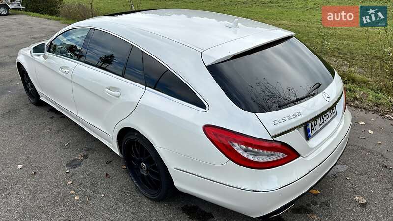 Універсал Mercedes-Benz CLS-Class 2014 в Києві