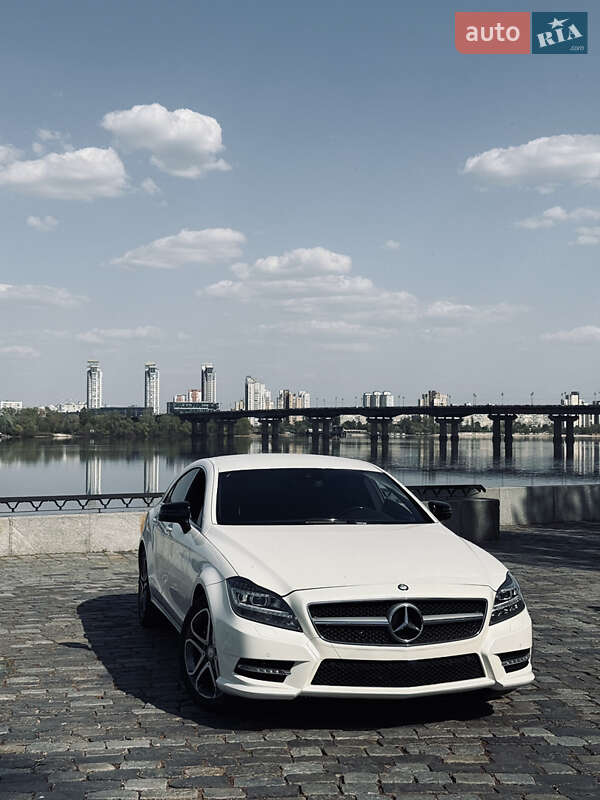 Седан Mercedes-Benz CLS-Class 2013 в Киеве