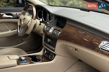 Седан Mercedes-Benz CLS-Class 2012 в 