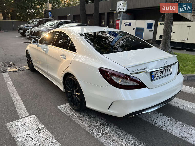 Седан Mercedes-Benz CLS-Class 2015 в Киеве фото 17 Седан Mercedes-Benz CLS-Class 2015 в Киеве