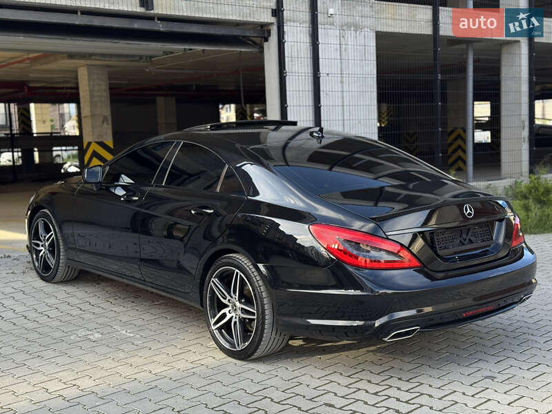 Купе Mercedes-Benz CLS-Class 2010 в Надворной
