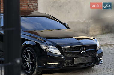 Купе Mercedes-Benz CLS-Class 2010 в 