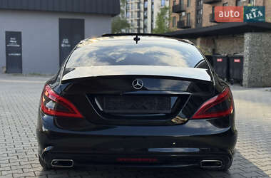 Купе Mercedes-Benz CLS-Class 2010 в 