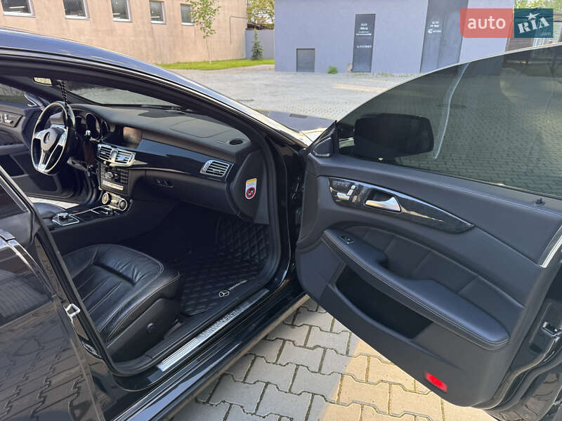 Купе Mercedes-Benz CLS-Class 2010 в Надворной