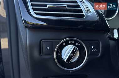Седан Mercedes-Benz CLS-Class 2012 в 