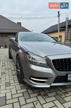 Универсал Mercedes-Benz CLS-Class 2012 в 