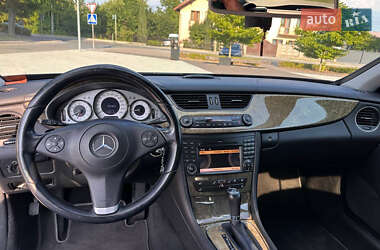 Купе Mercedes-Benz CLS-Class 2010 в 