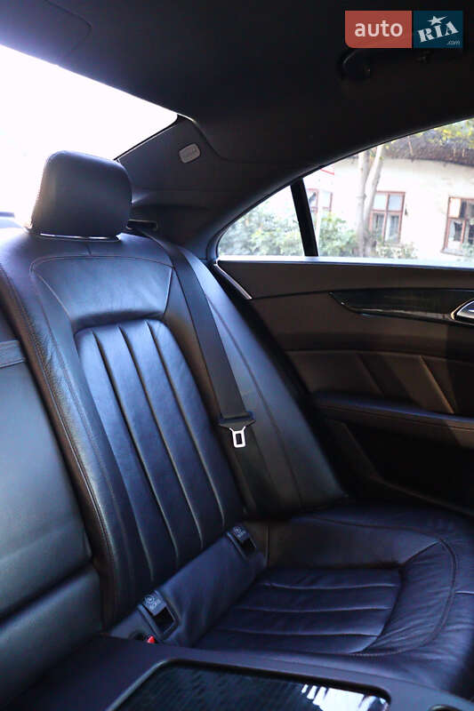 Седан Mercedes-Benz CLS-Class 2012 в Чернівцях