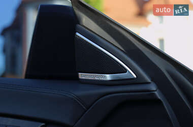 Седан Mercedes-Benz CLS-Class 2012 в 