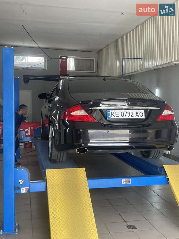 Купе Mercedes-Benz CLS-Class 2005 в Дніпрі