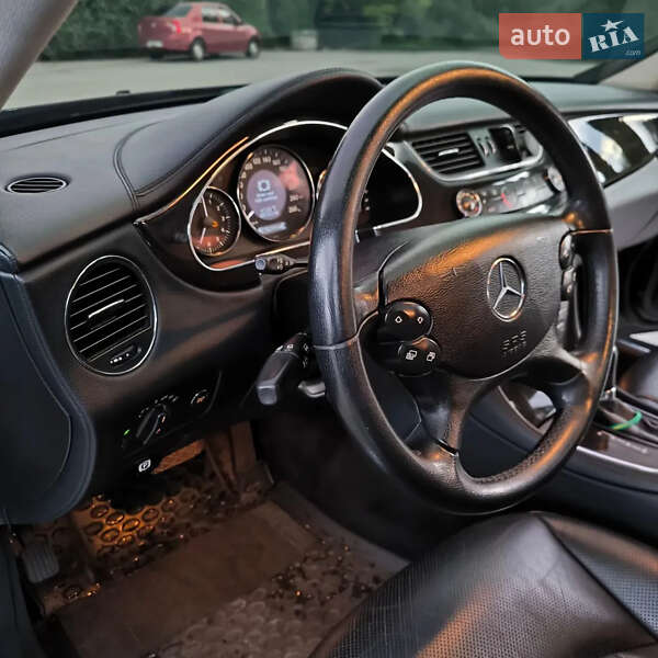 Купе Mercedes-Benz CLS-Class 2005 в Дніпрі