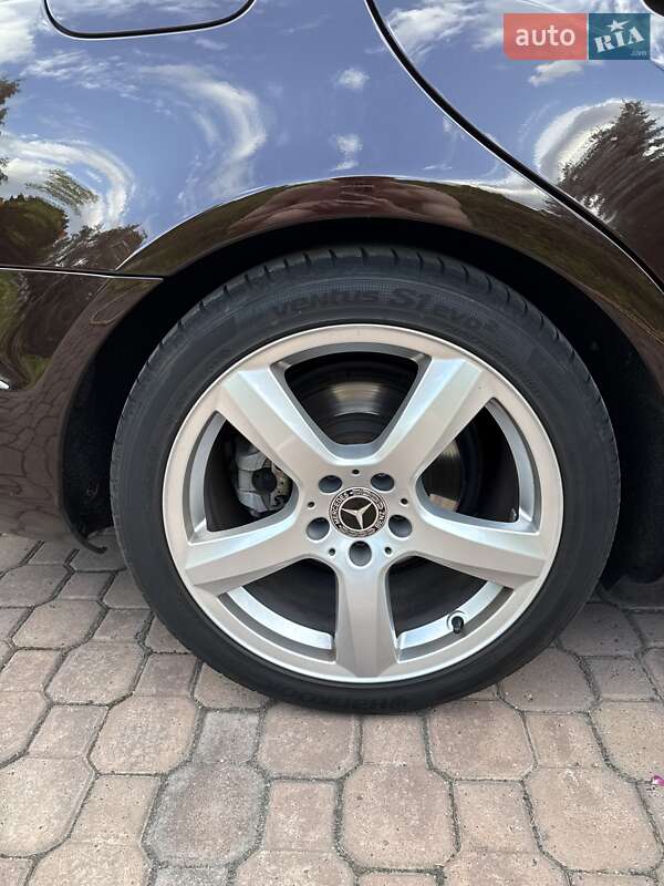 Седан Mercedes-Benz CLS-Class 2012 в Києві