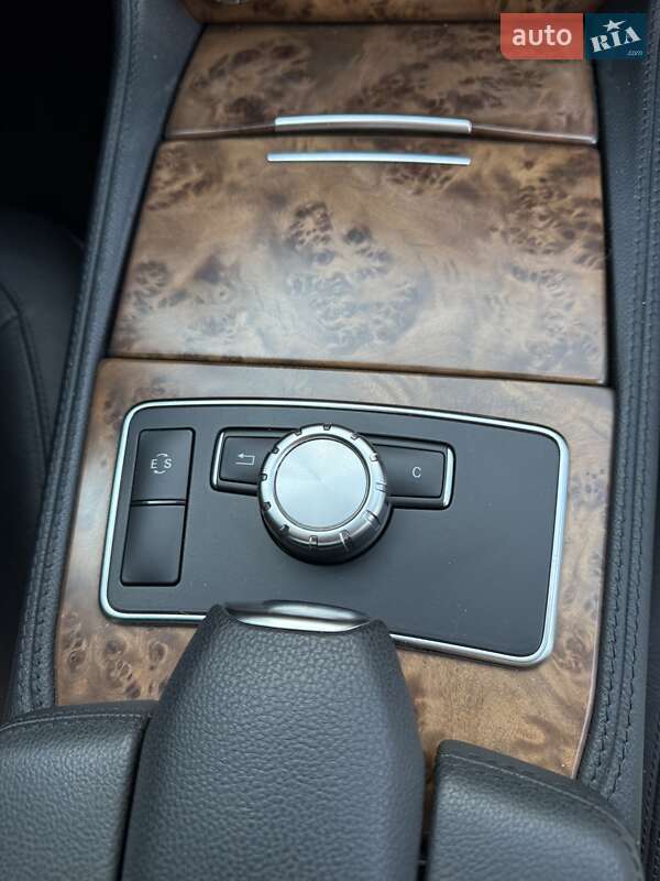 Седан Mercedes-Benz CLS-Class 2012 в Києві