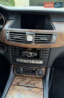 Седан Mercedes-Benz CLS-Class 2012 в 