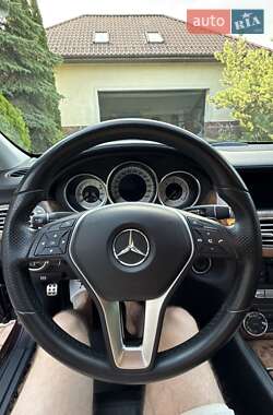 Седан Mercedes-Benz CLS-Class 2012 в 