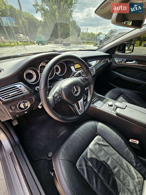 Седан Mercedes-Benz CLS-Class 2011 в Львове
