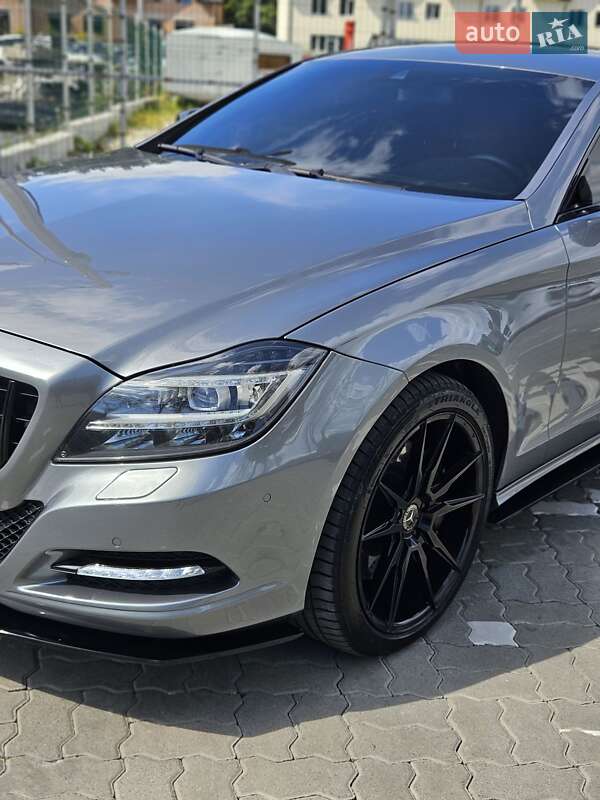 Седан Mercedes-Benz CLS-Class 2011 в Львове
