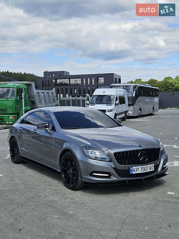Седан Mercedes-Benz CLS-Class 2011 в Львове