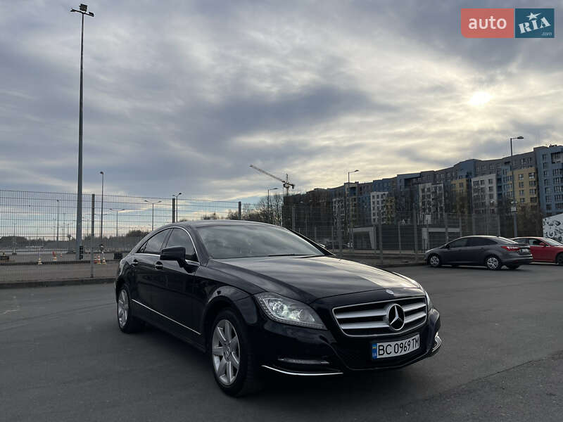Mercedes-Benz CLS-Class 2012