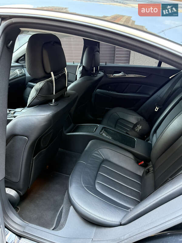 Седан Mercedes-Benz CLS-Class 2015 в Чернигове