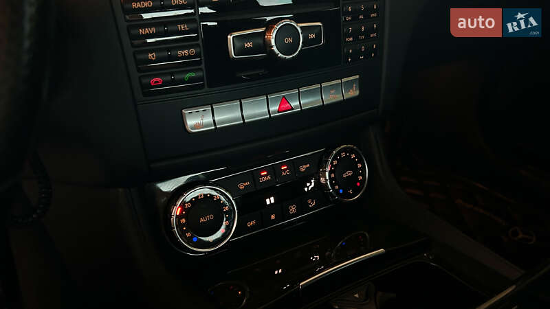 Седан Mercedes-Benz CLS-Class 2011 в Тернополе фото 58 Седан Mercedes-Benz CLS-Class 2011 в Тернополе