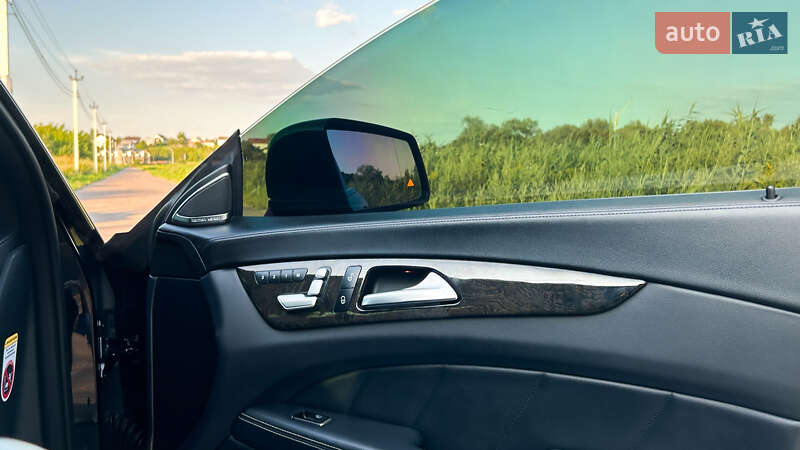 Седан Mercedes-Benz CLS-Class 2011 в Тернополе фото 60 Седан Mercedes-Benz CLS-Class 2011 в Тернополе