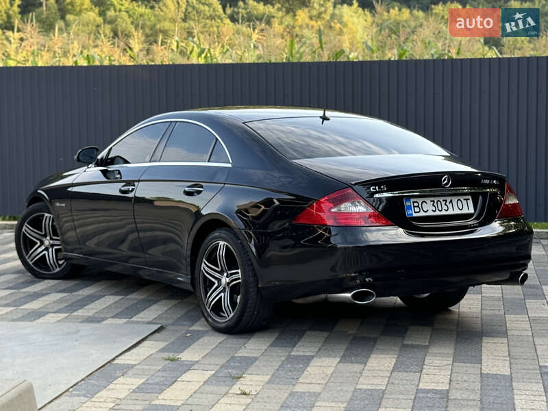 Купе Mercedes-Benz CLS-Class 2006 в Сваляві