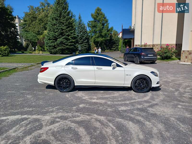 Седан Mercedes-Benz CLS-Class 2011 в 