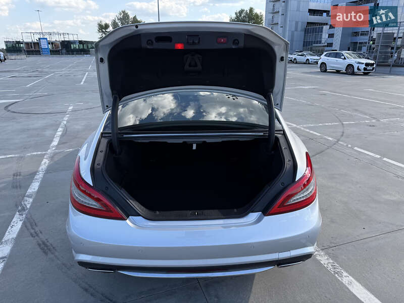 Седан Mercedes-Benz CLS-Class 2012 в Києві фото 16 Седан Mercedes-Benz CLS-Class 2012 в Києві