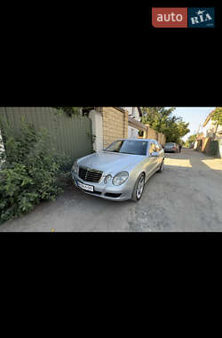 Купе Mercedes-Benz CLS-Class 2006 в 