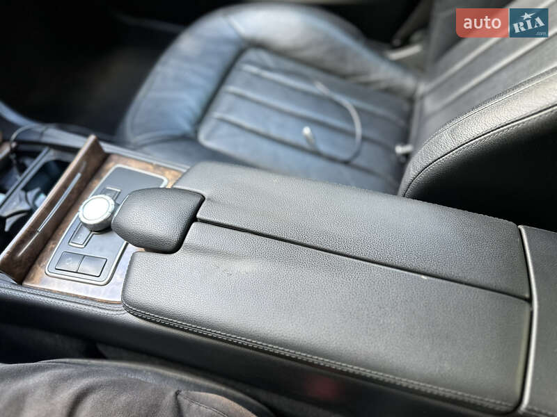 Седан Mercedes-Benz CLS-Class 2012 в Львове