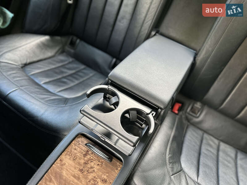 Седан Mercedes-Benz CLS-Class 2012 в Львове