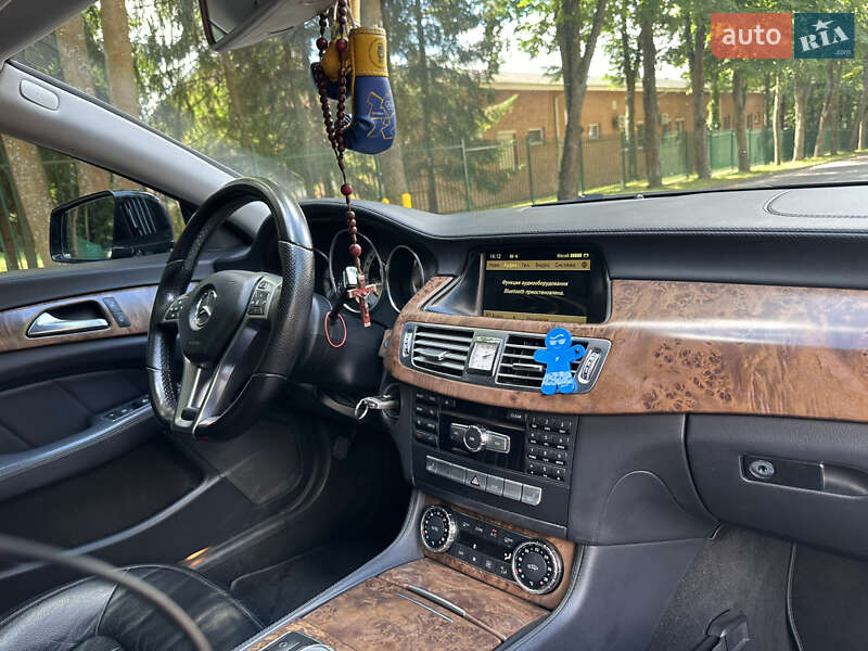 Седан Mercedes-Benz CLS-Class 2012 в Львове