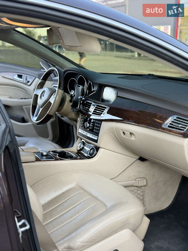 Седан Mercedes-Benz CLS-Class 2012 в Калуше