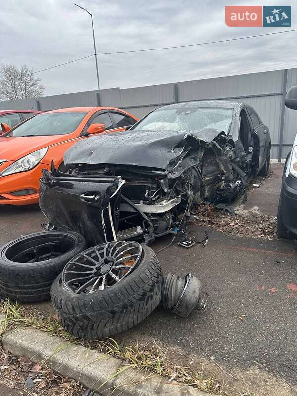 Седан Mercedes-Benz CLS-Class 2012 в Києві