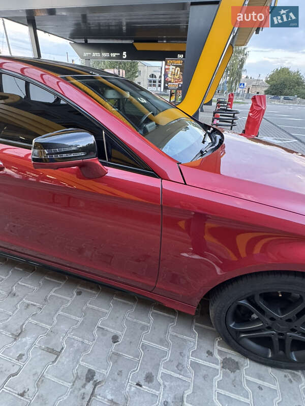 Седан Mercedes-Benz CLS-Class 2015 в Знаменке