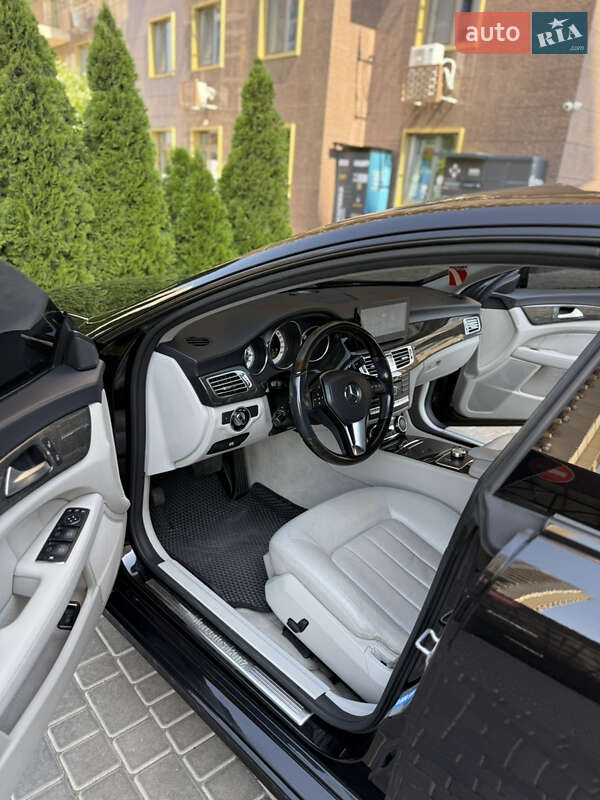 Седан Mercedes-Benz CLS-Class 2012 в Одессе фото 19 Седан Mercedes-Benz CLS-Class 2012 в Одессе