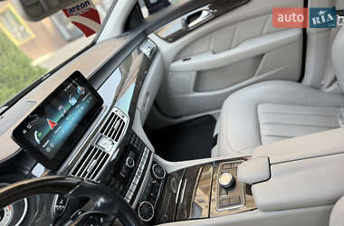 Седан Mercedes-Benz CLS-Class 2012 в 